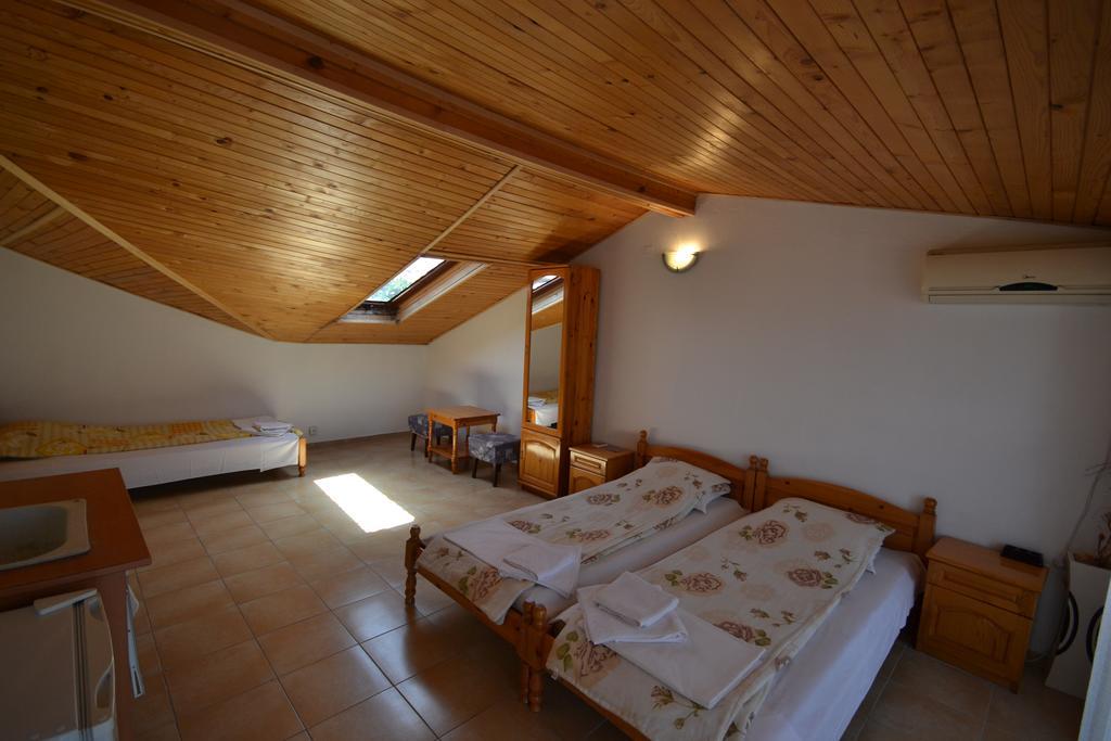 Guest House Olimpia Sozopol Bagian luar foto